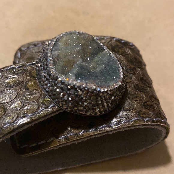 Roni Blanshay Skin/Leather Cuff - Picture 10 of 13